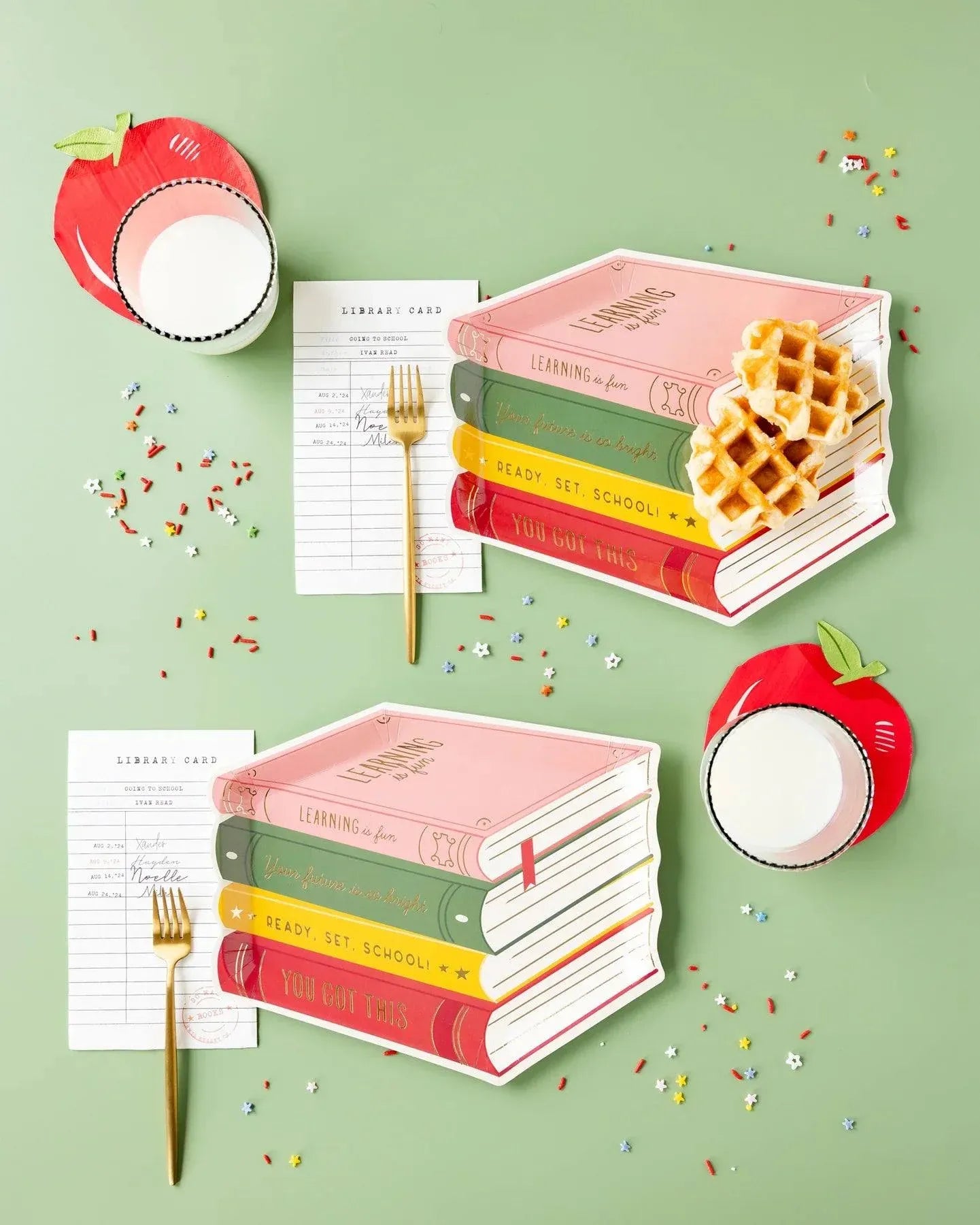 Stack of Books Paper Plate ( x8)