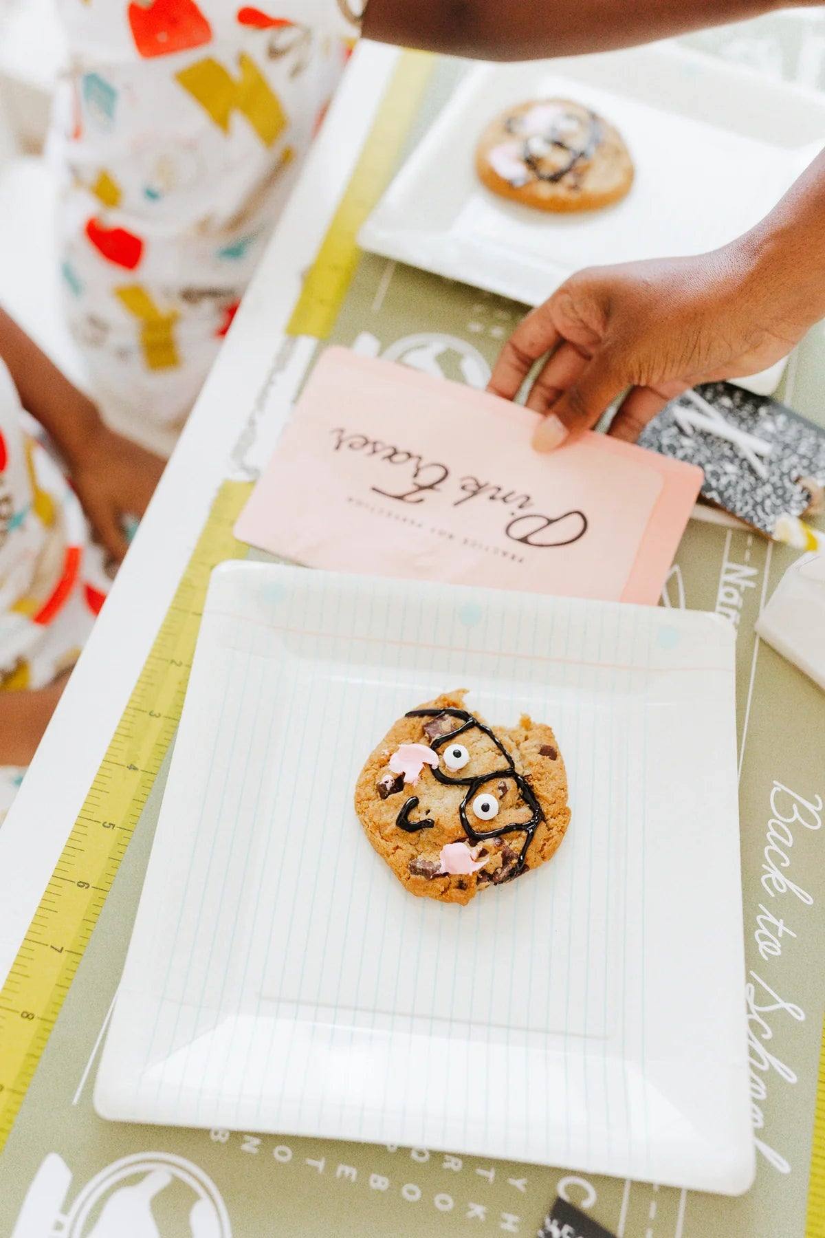 Occasions By Shakira - Back To School Notebook Paper Plate
