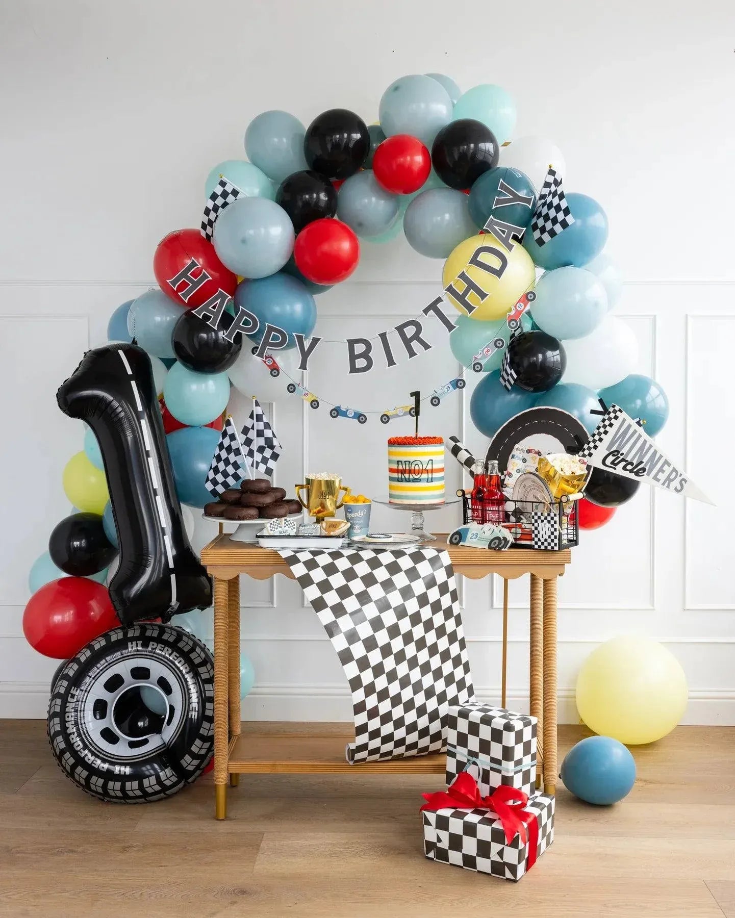 Miles per Hour - Checkered Flag Table Runner