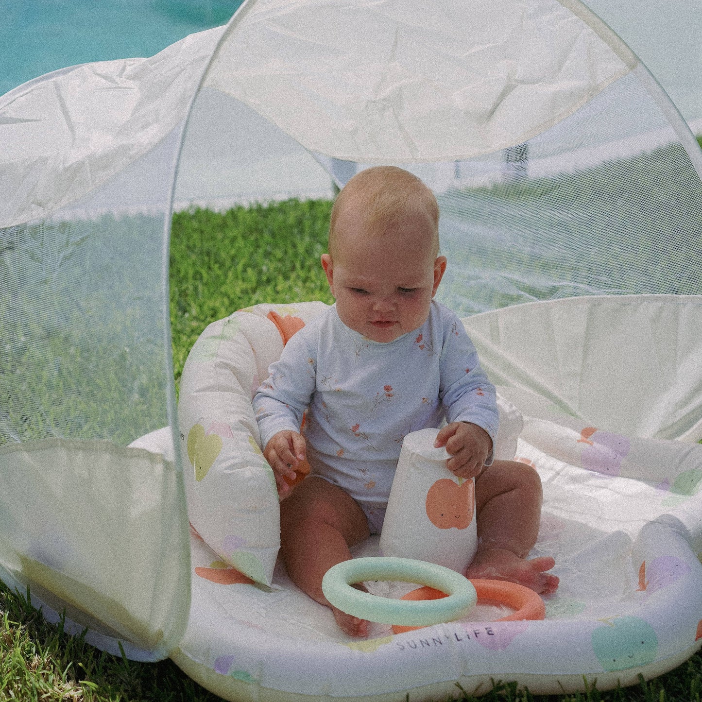 Apple Sorbet Baby Playmat with Shade