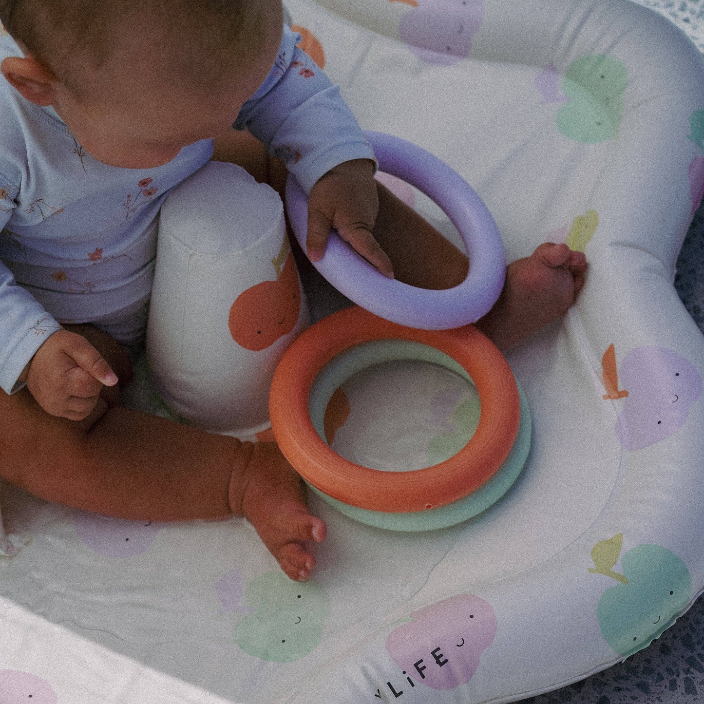 Apple Sorbet Baby Playmat with Shade