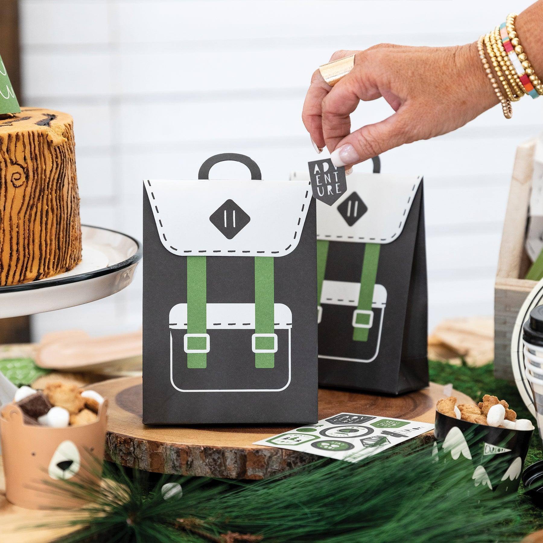 My Minds Eye Adventure Backpack Treat Bags (x8) - partyalacarte.co.in