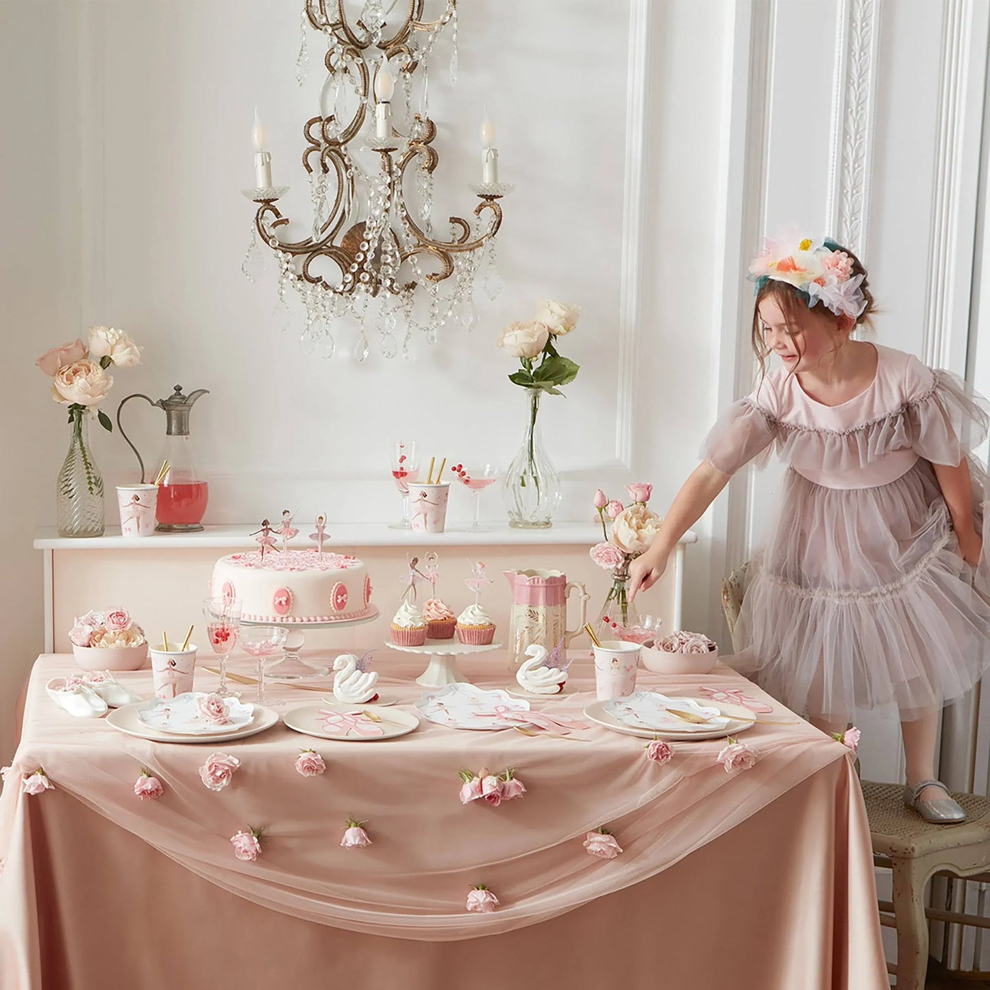 Meri Meri Ballerina Party Box - partyalacarte.co.in
