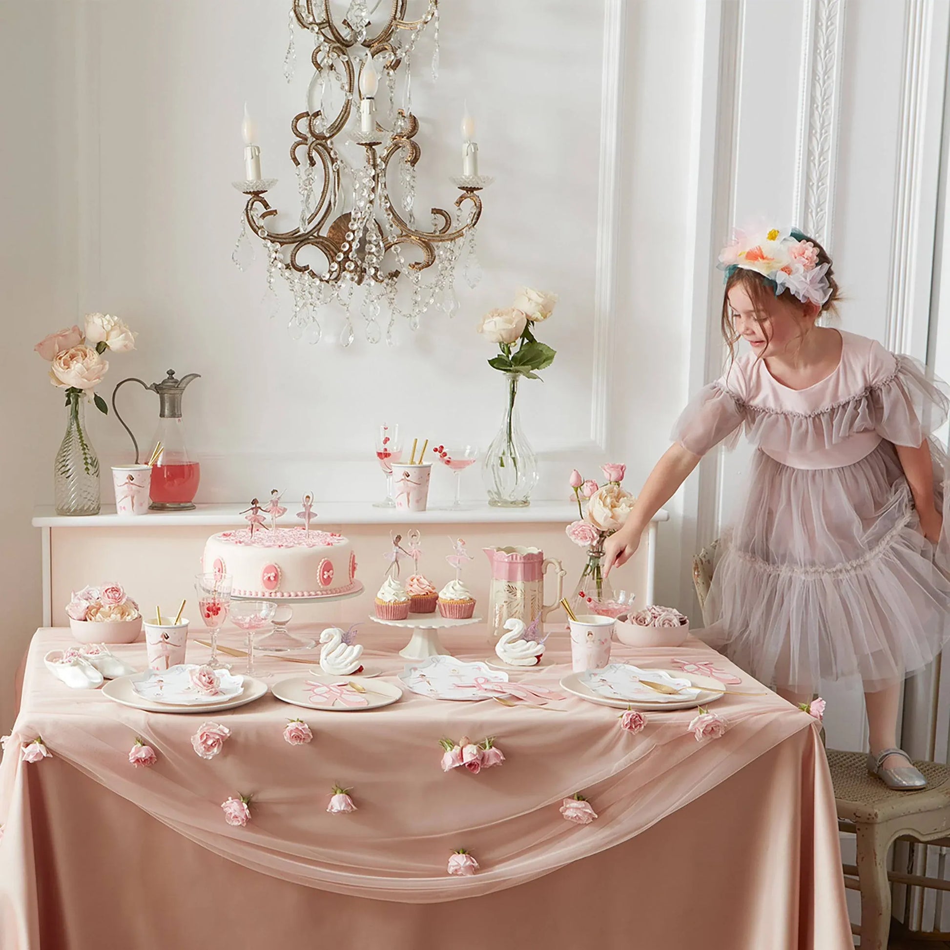 Meri Meri Ballerina Party Box - partyalacarte.co.in