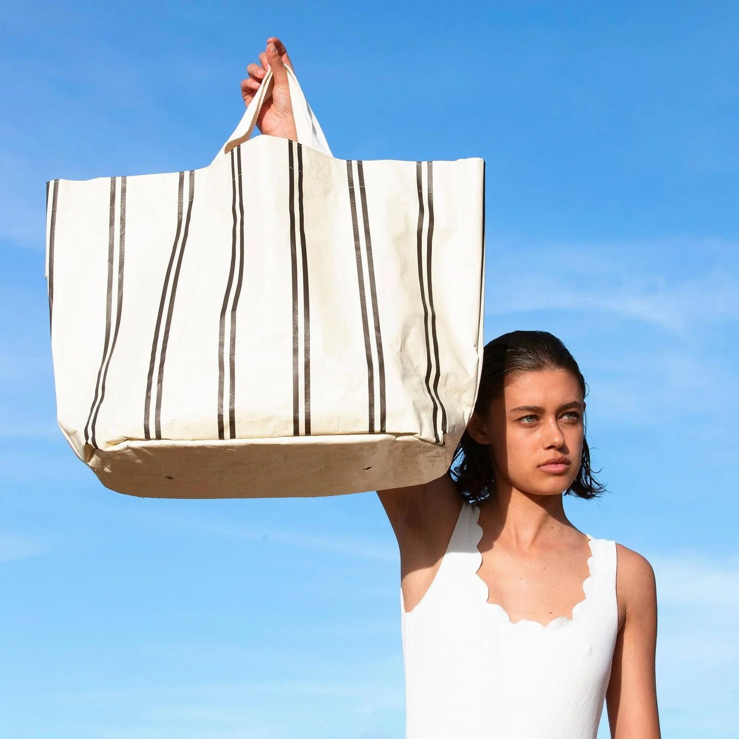 sunnylife Casa Carryall Beach Bag - partyalacarte.co.in