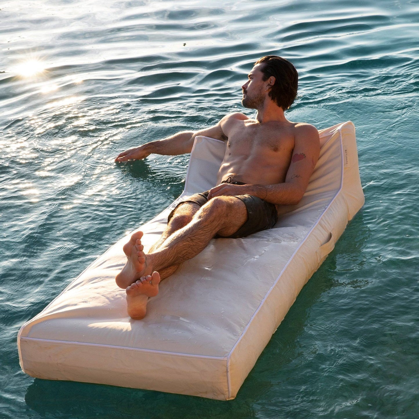 sunnylife Casa Luxe Lie-On Lounger - partyalacarte.co.in
