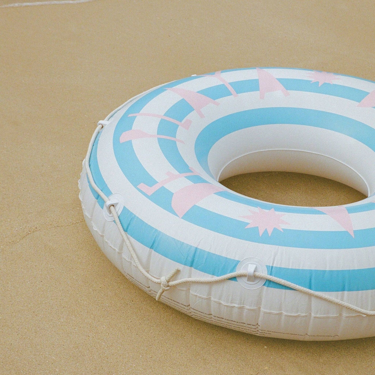 sunnylife De Playa Stripe Retro Pool Ring - partyalacarte.co.in