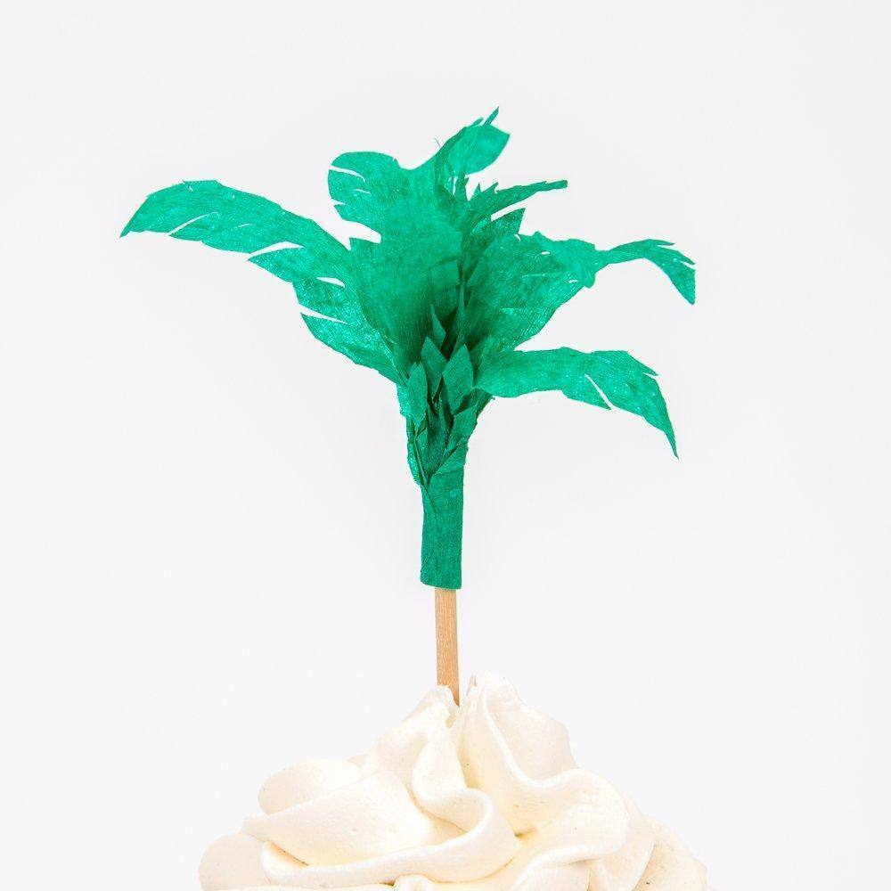 Meri Meri Dinosaur Kingdom Cupcake Kit - partyalacarte.co.in