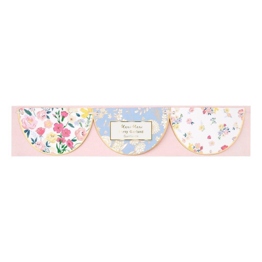 Meri Meri English Garden Scallop Garland - partyalacarte.co.in