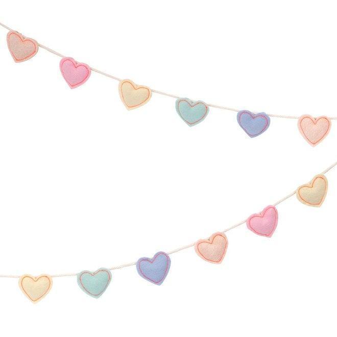 Meri Meri Felt Heart Garland - partyalacarte.co.in