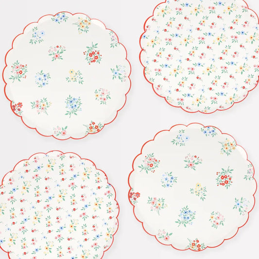Ditsy Posy Scalloped Side Plates (x8)