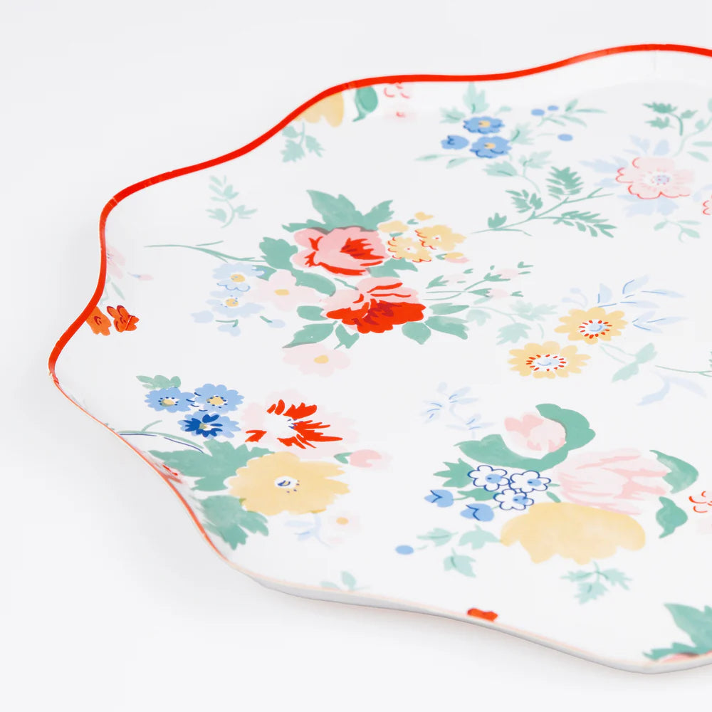 Vintage Floral Dinner Plates (x8)