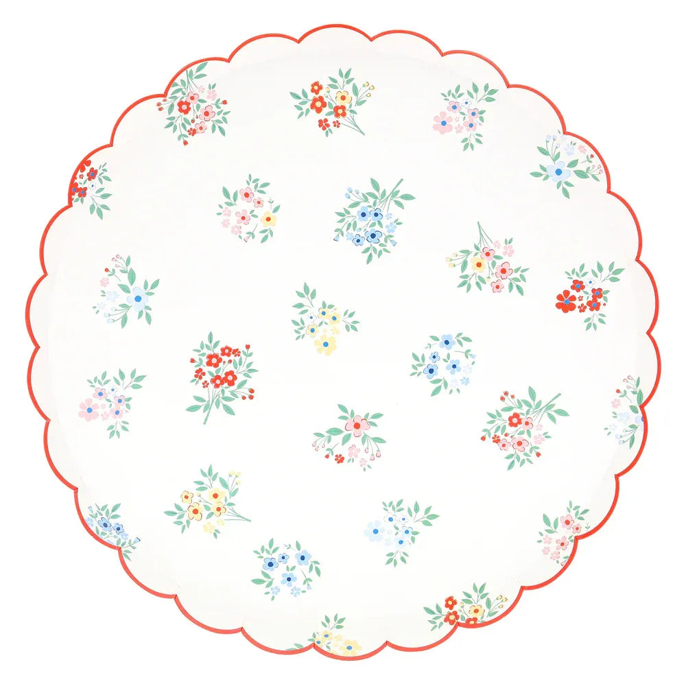 Ditsy Posy Scalloped Dinner Plates (x8)