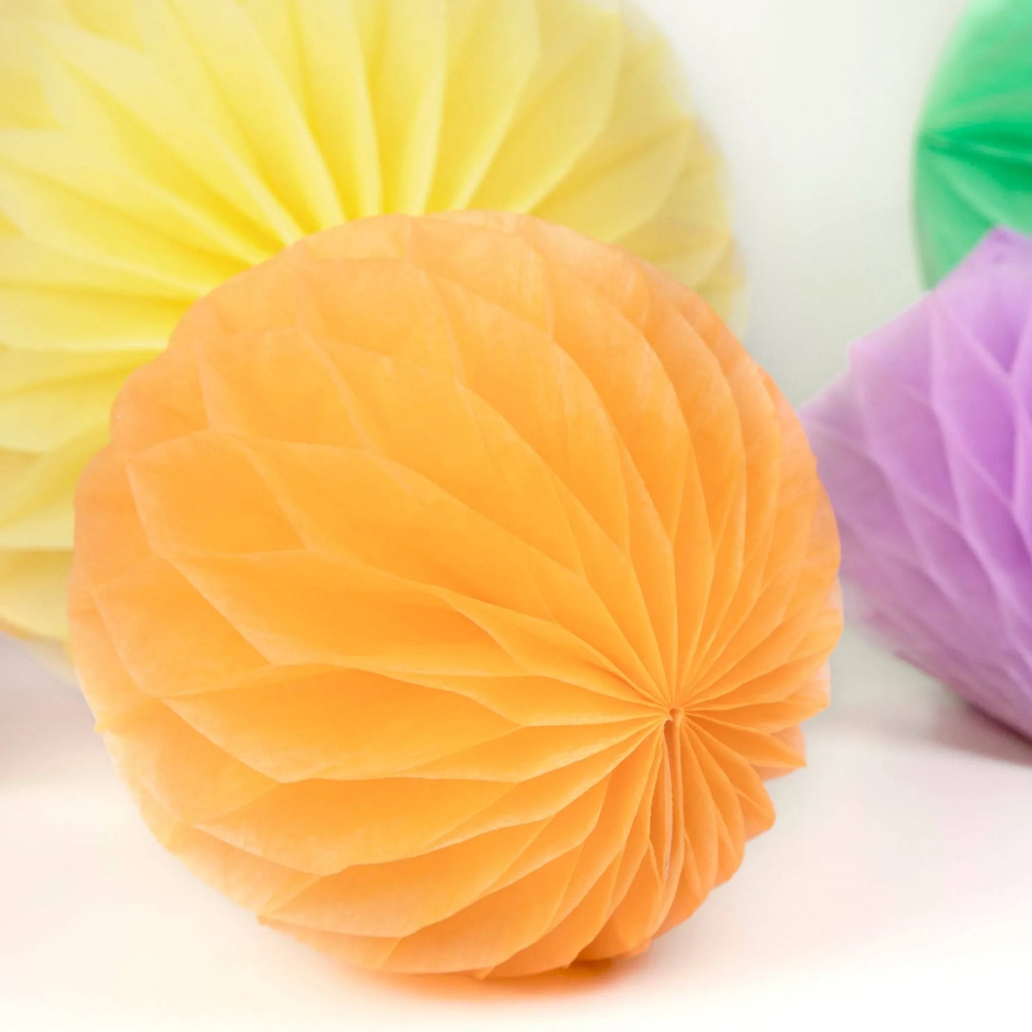 Meri Meri Pastel Honeycomb Decoration Kit (x 16 decorations) - partyalacarte.co.in