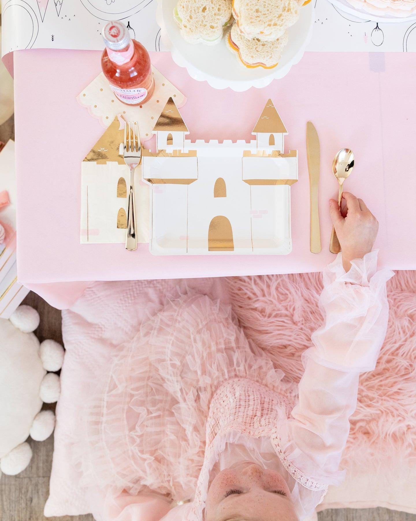My Minds Eye Princess Castle Shaped Plate (x8) - partyalacarte.co.in