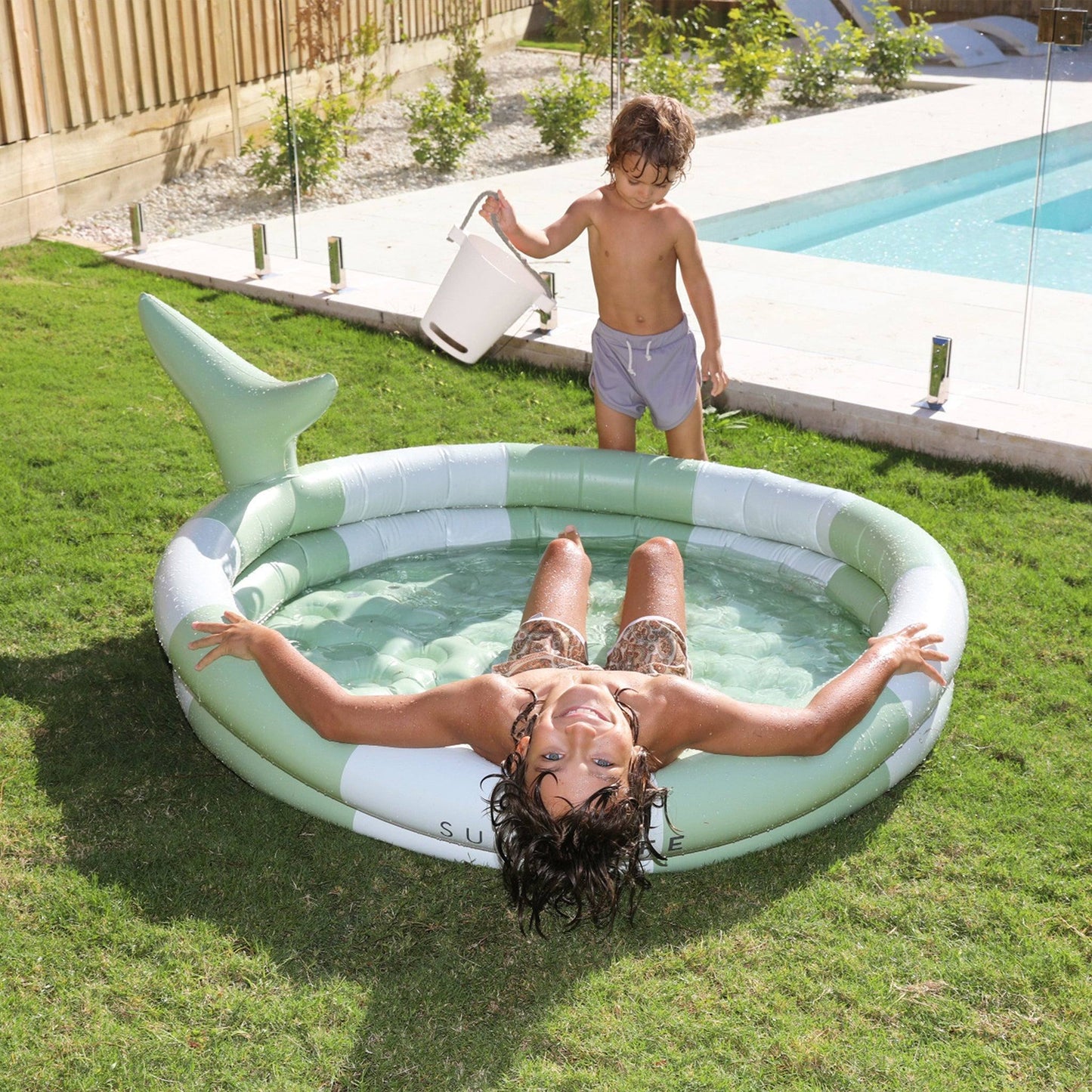 sunnylife Shark Tribe Inflatable Backyard Pool - partyalacarte.co.in