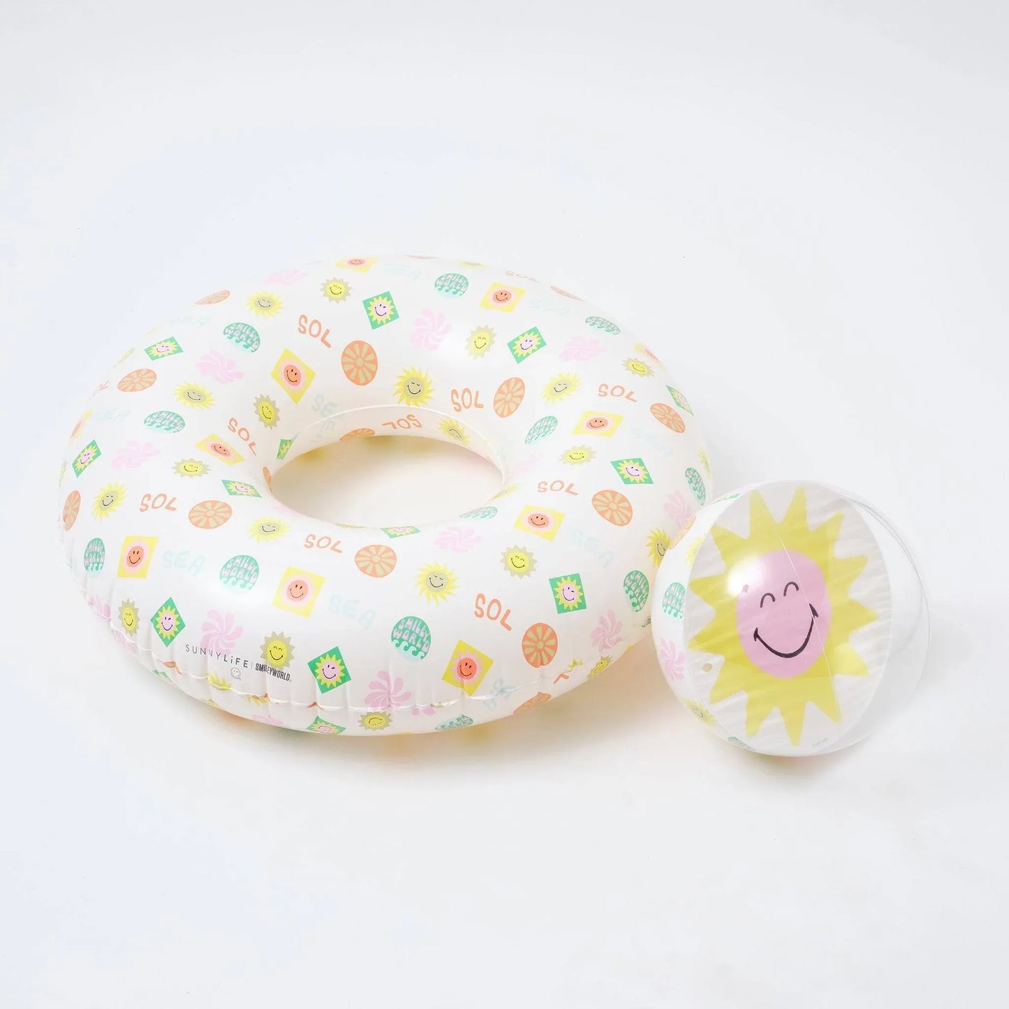 sunnylife SMILEY World Pool Ring & Ball Set - partyalacarte.co.in