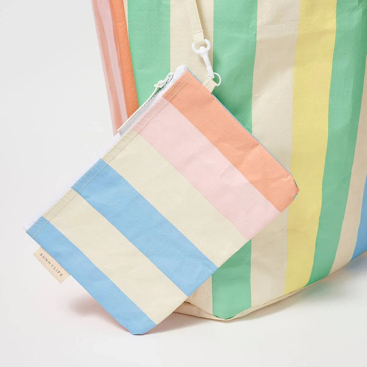 sunnylife Utopia Carryall Beach Bag - partyalacarte.co.in