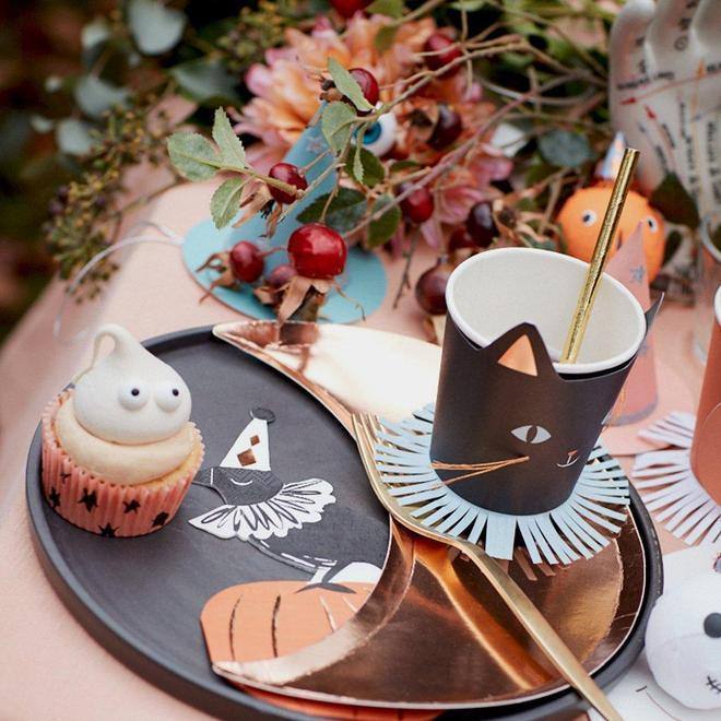 Meri Meri Vintage Halloween Copper Moon Plates (set of 8) - partyalacarte.co.in