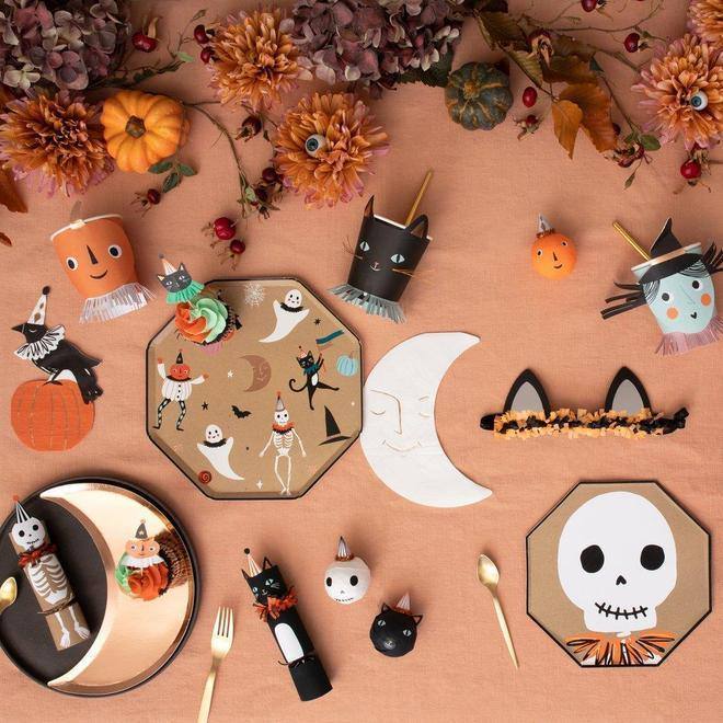 Meri Meri Vintage Halloween Moon Napkins (set of 16) - partyalacarte.co.in