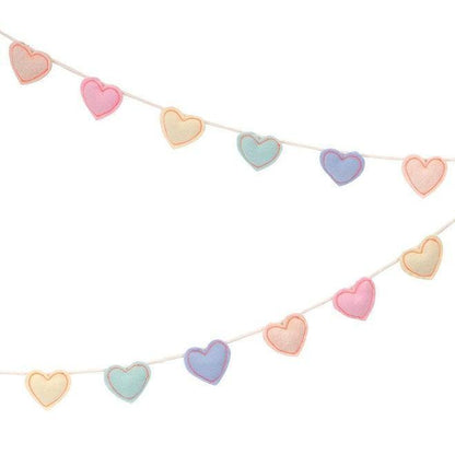 Meri Meri Felt Heart Garland - partyalacarte.co.in