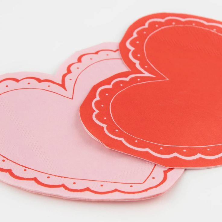 Meri Meri Lacy Heart Large Plates(x8) - partyalacarte.co.in