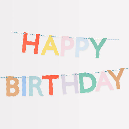 Scallop Bright Happy Birthday Garland