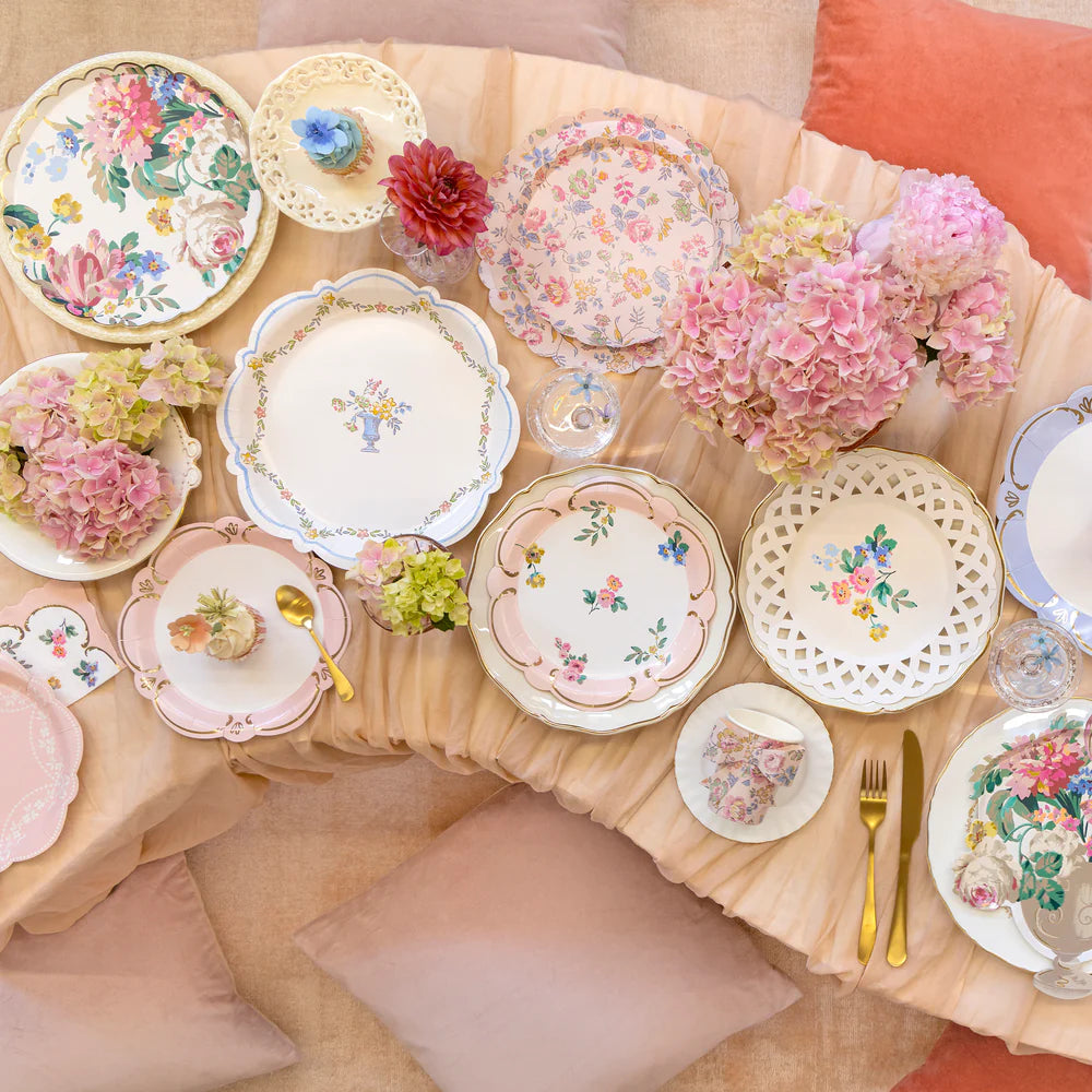 Chintz Border Plates (x 8)