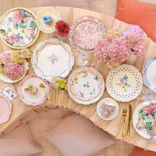 Chintz Border Plates (x 8)