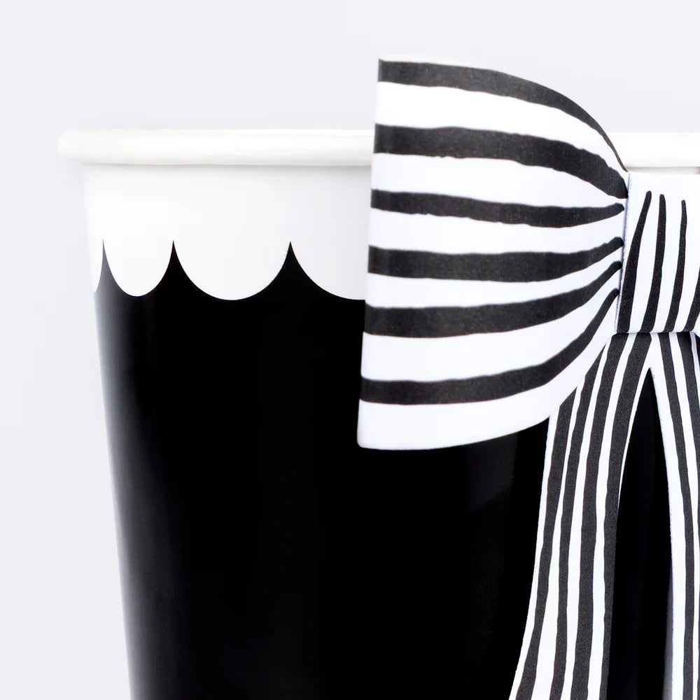 Black & White Stripy Bow Cups (x8)