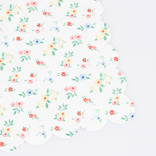 Ditsy Posy Scalloped Small Napkins (x16)
