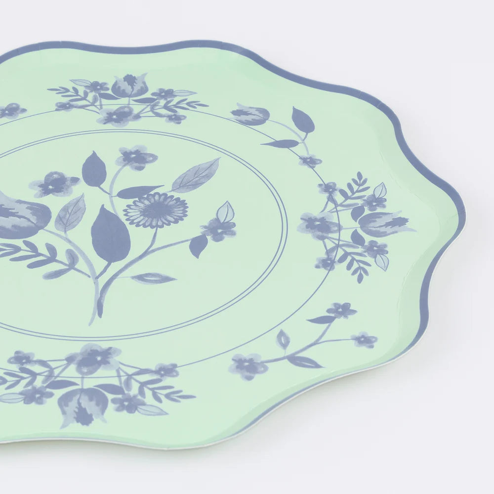 Vintage Botanical  Plates (x 8)