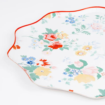 Vintage Floral Dinner Plates (x8)