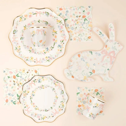 Elegant Floral Dinner Plates (x8)