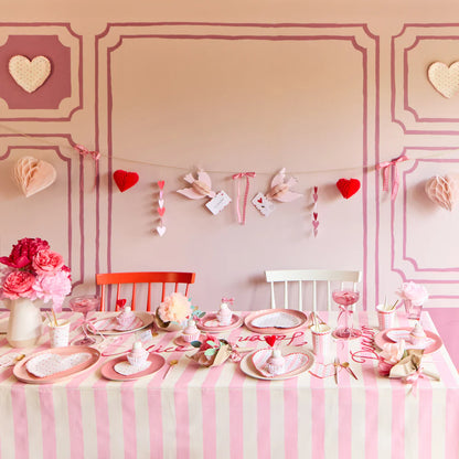Vintage Rose Heart Napkins (x 16)