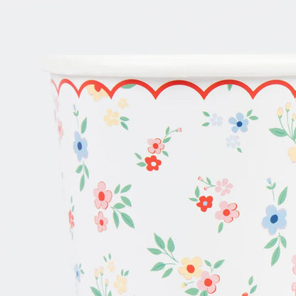 Ditsy Posy Scalloped Cups (x8)