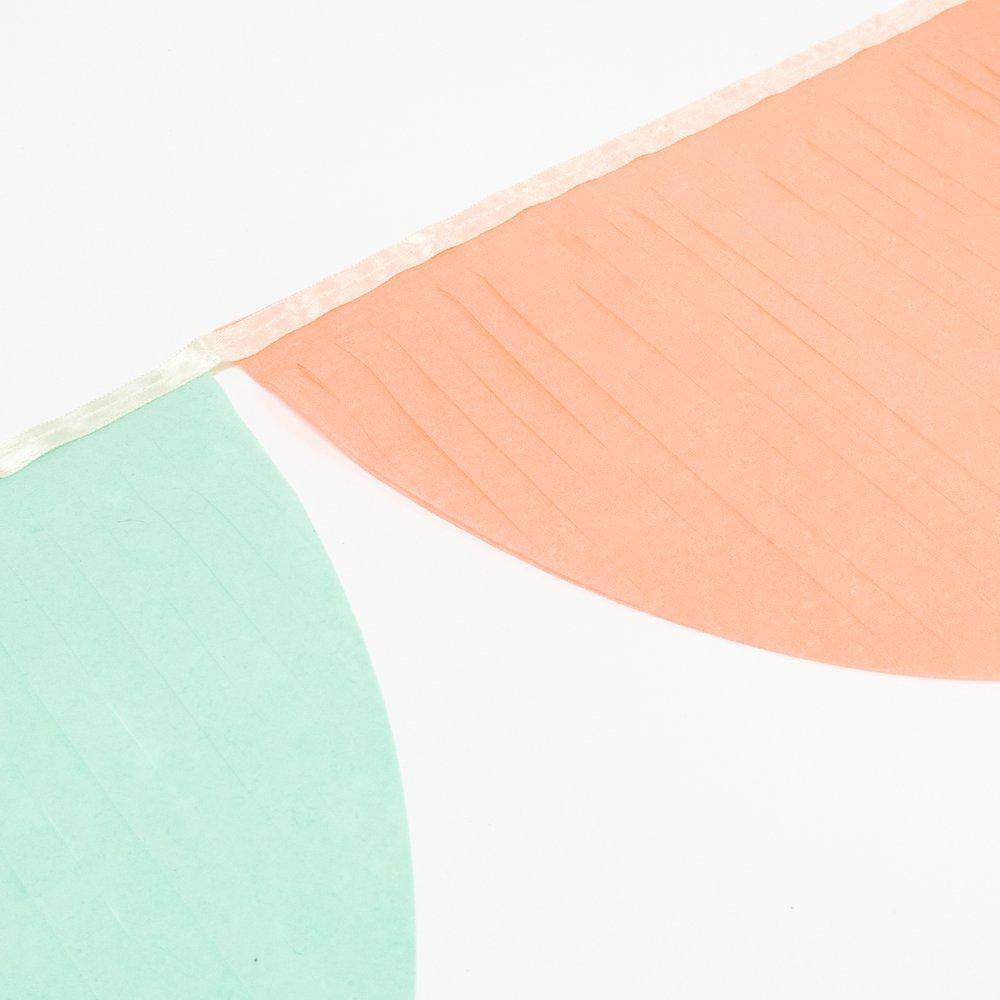 Meri Meri Rainbow Tissue Paper Scallop Garlands (set of 2) - partyalacarte.co.in