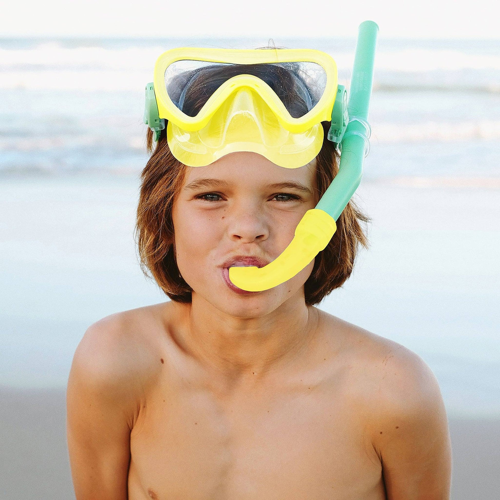sunnylife Sea Seeker Ocean Kids Dive Set Medium - partyalacarte.co.in